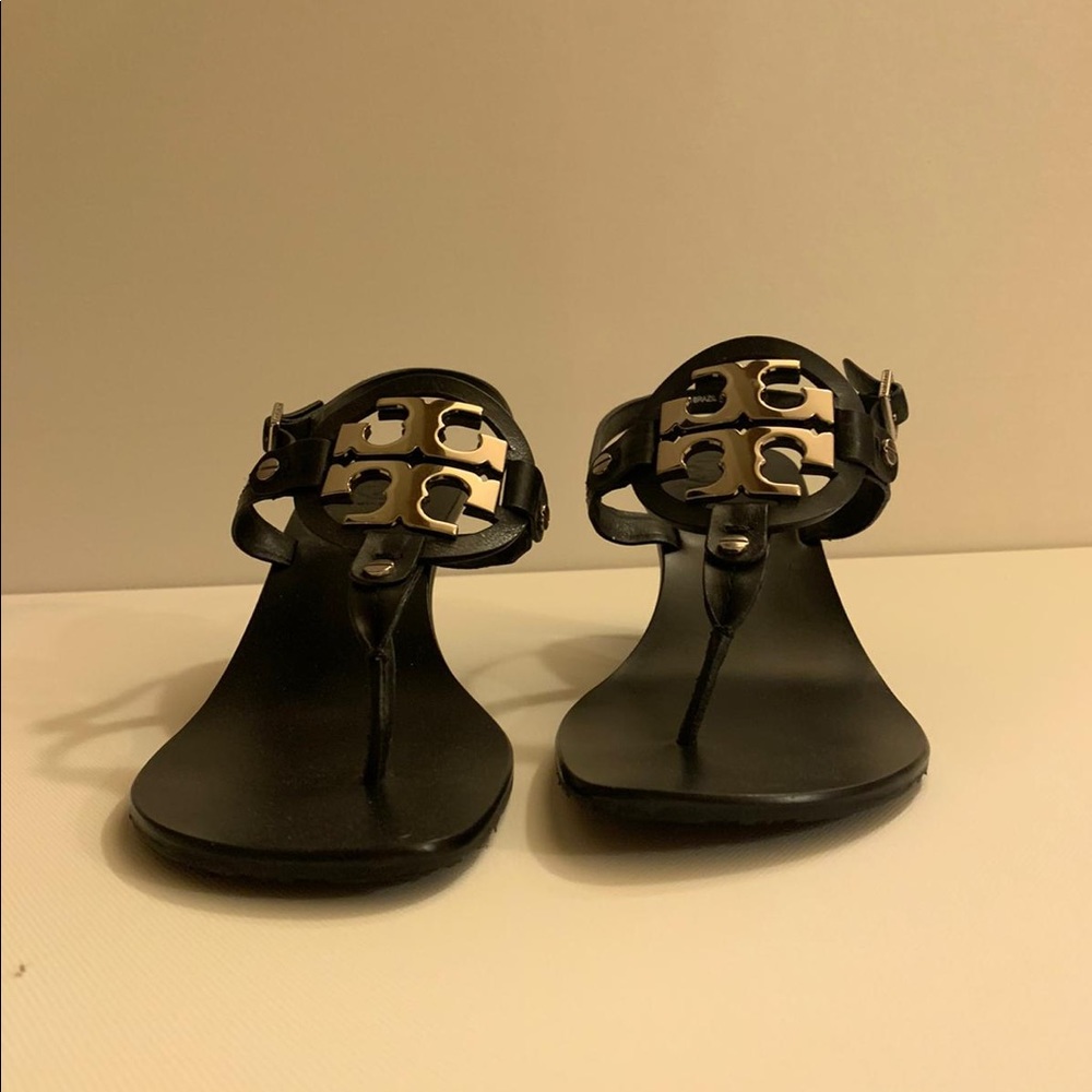 Tory Burch sandal brand new size 10